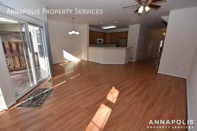 Building Photo - 2530 Running Wolf Trl