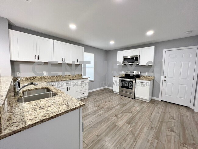 Building Photo - Charming Like New 3/2/1 in Fort Worth For ...
