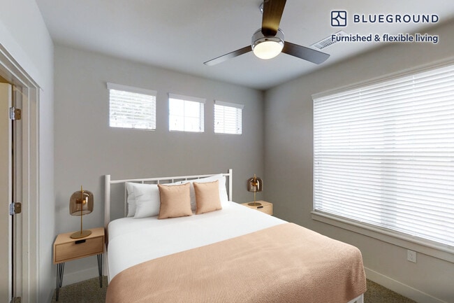 Building Photo - 13195 W Progress Cir