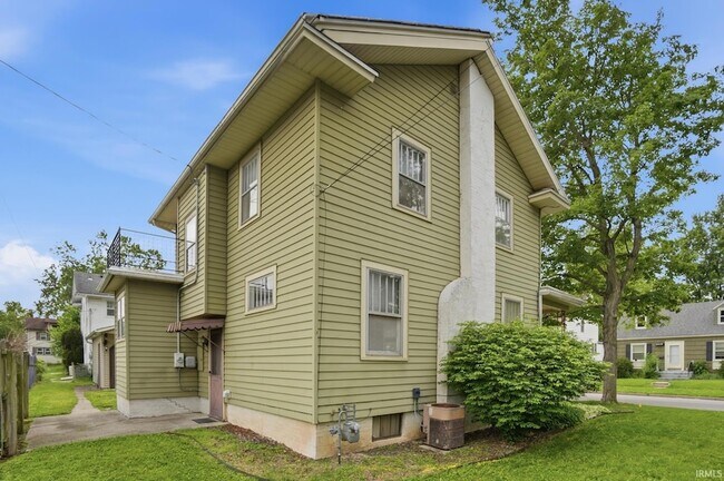 Building Photo - 2508 Woodward Ave