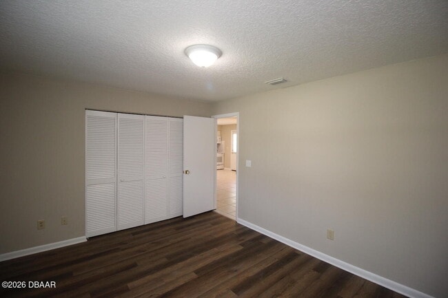 Building Photo - 2 Plateau Ln