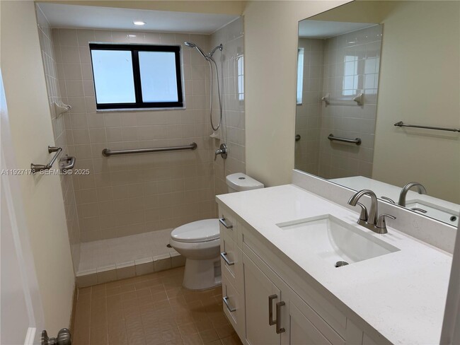 Building Photo - 13521 SW 65th Ln