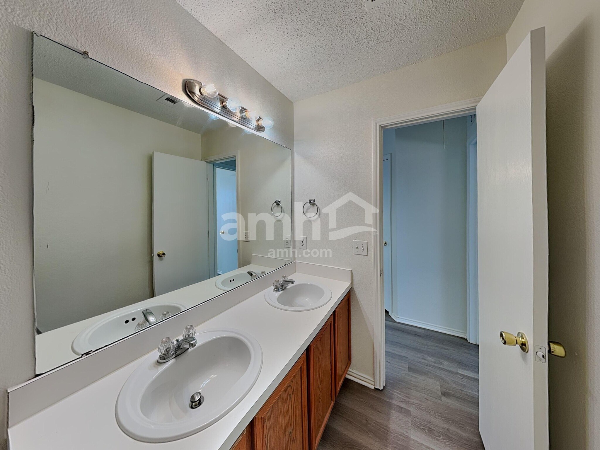 Building Photo - 4508 Merlot Dr