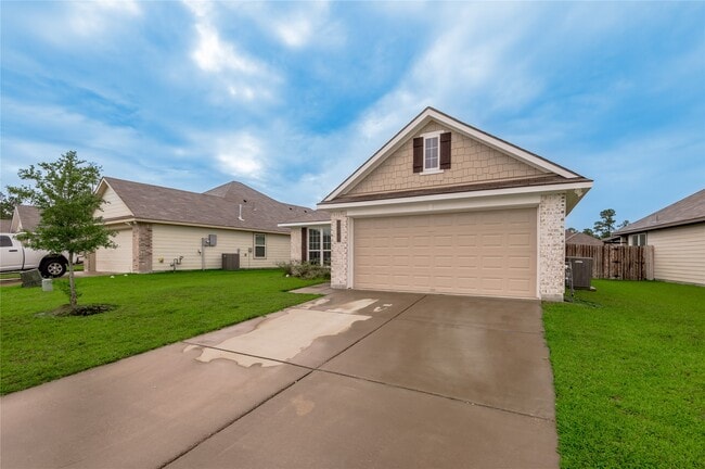 Building Photo - 106 Rudder Wy