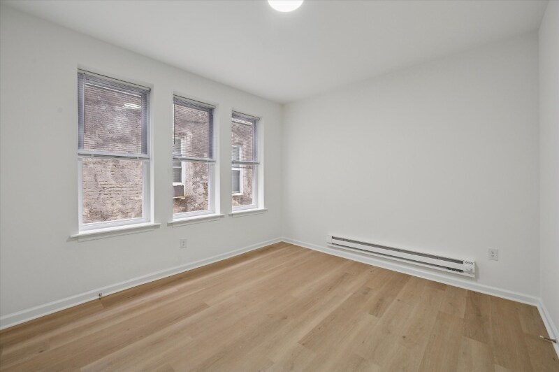 Building Photo - 5431 Walnut St