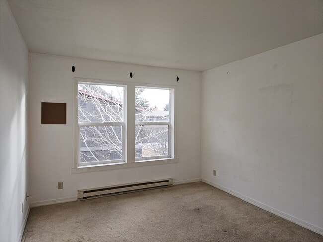 Building Photo - 1070 Elk Run Ln