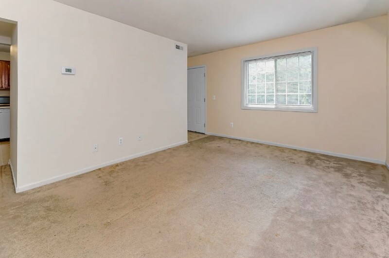 Building Photo - 16435 Terrace Village Dr