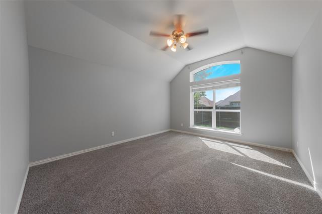 Building Photo - 2945 Mandalay Dr