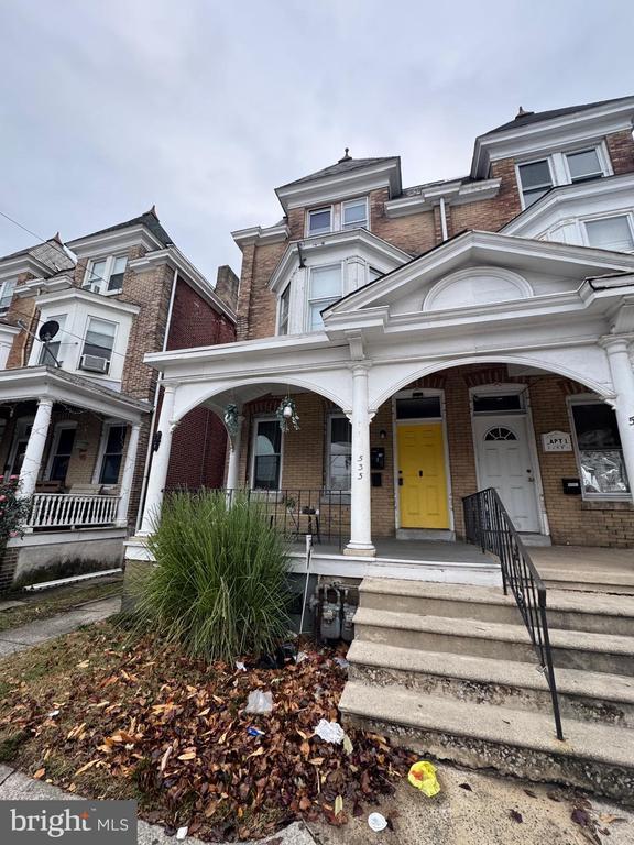 Building Photo - 535 George St