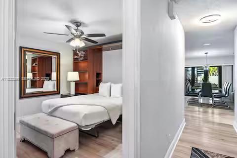 Building Photo - 6140 SW 56th Ct