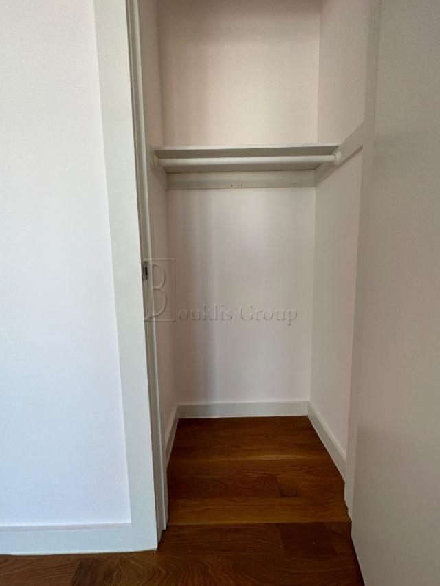 Building Photo - 2 bedroom in ASTORIA NY 11102