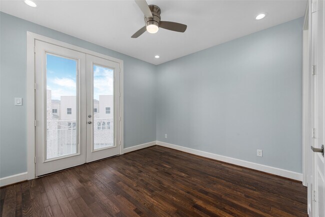 Building Photo - 9406 Glenfield Ct