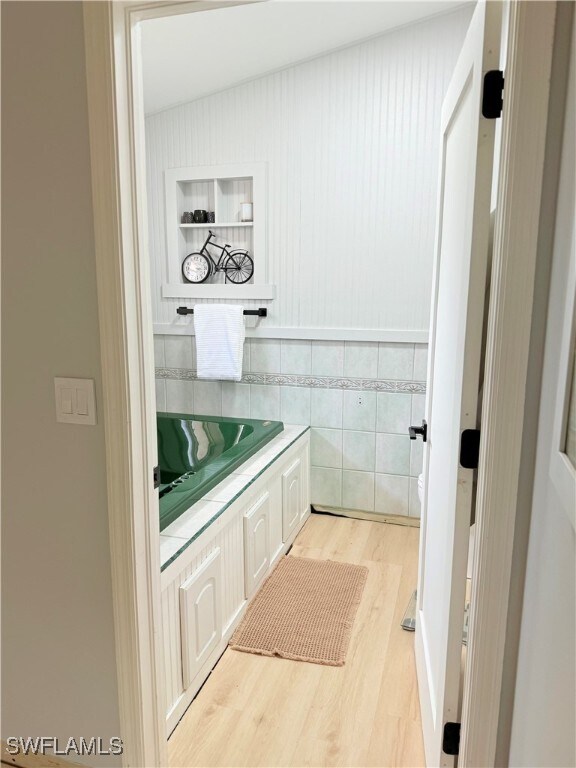 Building Photo - 337 Emerald Bay Cir