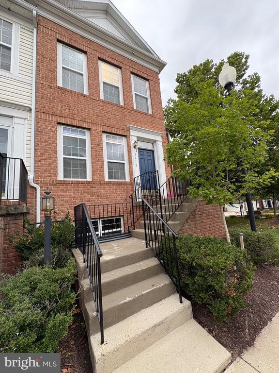Building Photo - 5618 Lanier Ave