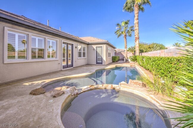 Building Photo - 3212 Wisteria Tree St