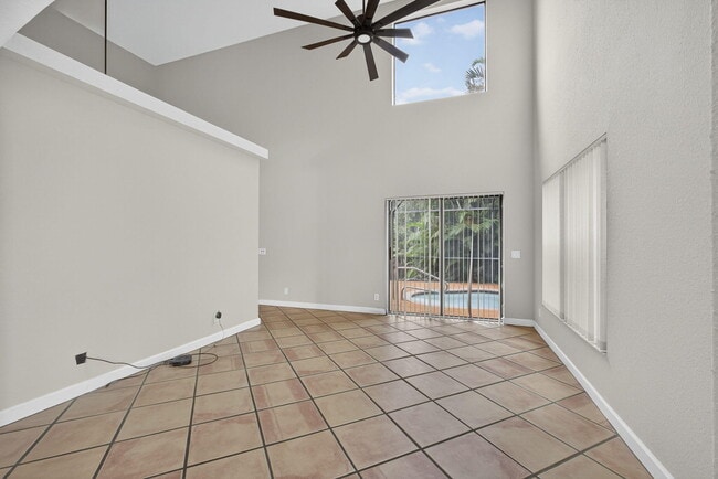 Building Photo - 131 Island Way