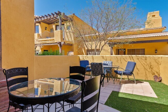 Building Photo - For Rent | 2 Bed | 2 Bath | Desert Dawn Condo in Toscano Villas