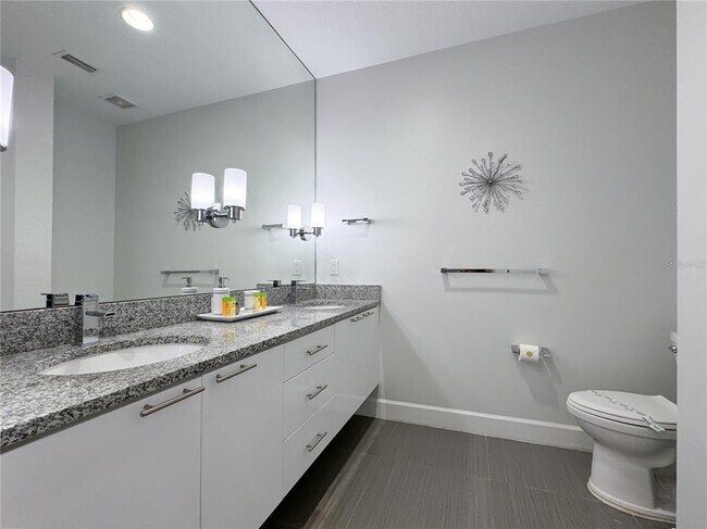 Building Photo - 17319 Serenidad Blvd