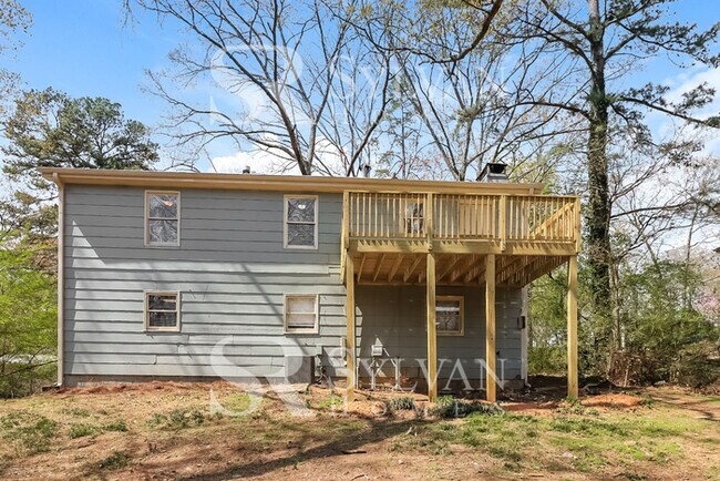 Building Photo - Life Just Got Better!