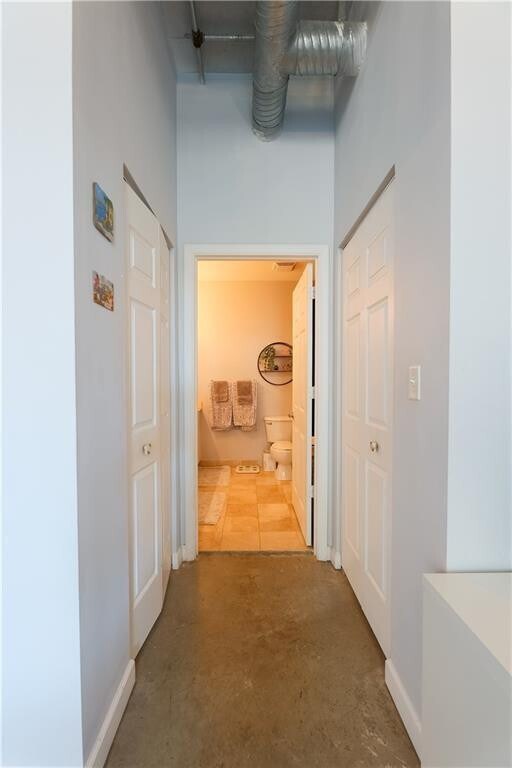 Building Photo - 2100 Van Buren St