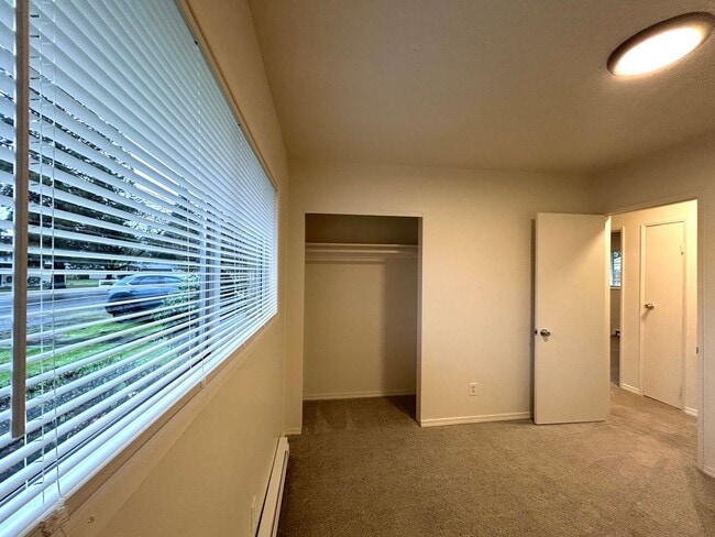 Building Photo - Freshly Updated 3-Bedroom Home with Spacious Backyard and Garage