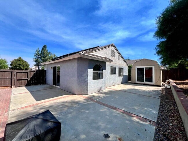 Building Photo - Upgraded 2 Bedroom Menifee home with a two...