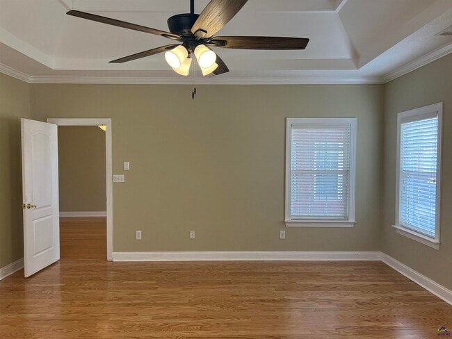 Building Photo - 104 Prestige Dr