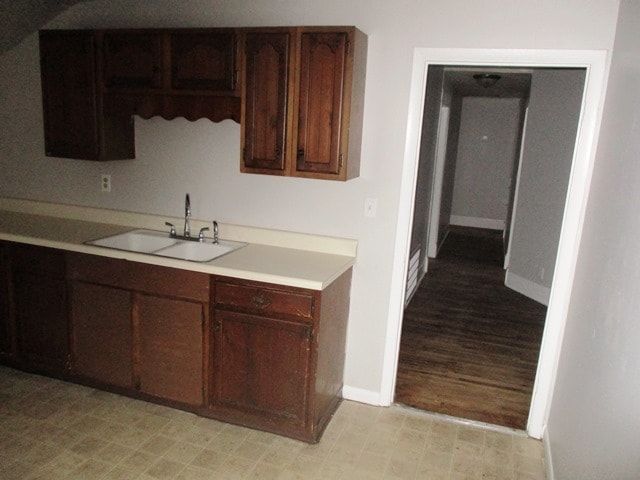 Building Photo - 508 E Chestnut St