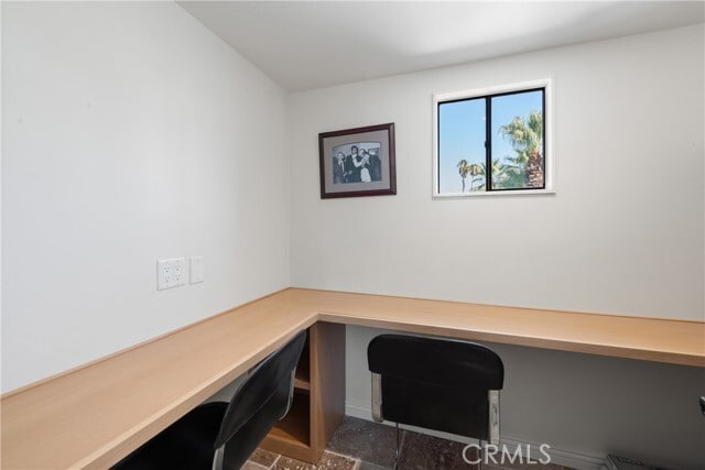 Building Photo - 72408 Desert Dr