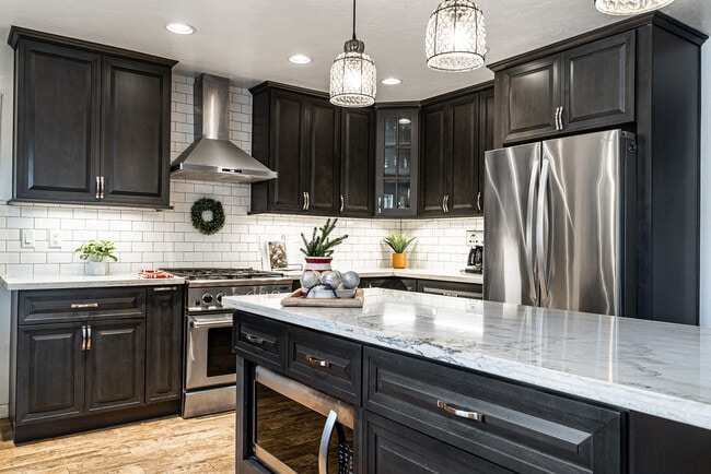 Building Photo - 8511 Fensmuir St