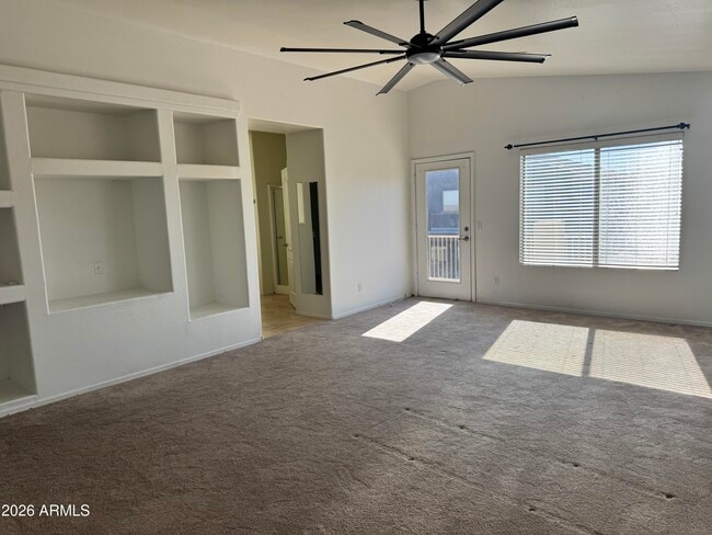 Building Photo - 1733 E Primera Dr