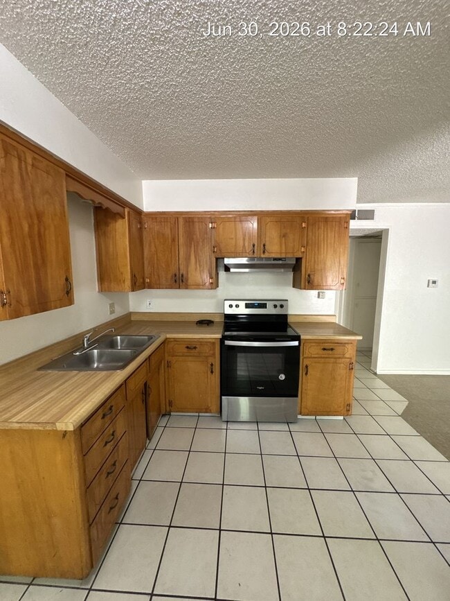 Building Photo - 2343