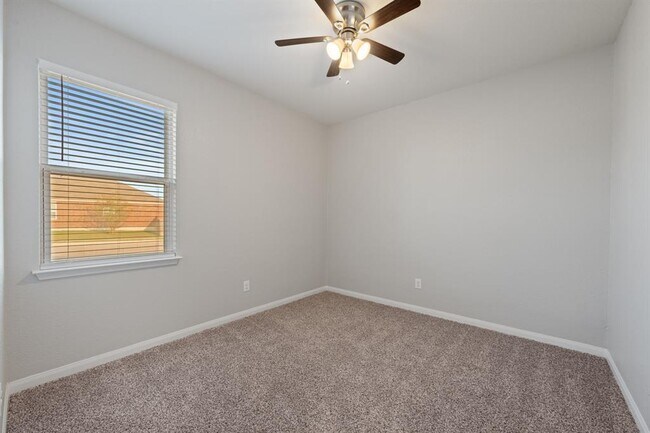 Building Photo - 19717 Per Lange Pass