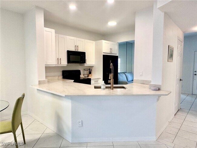Building Photo - 864 Tanbark Dr