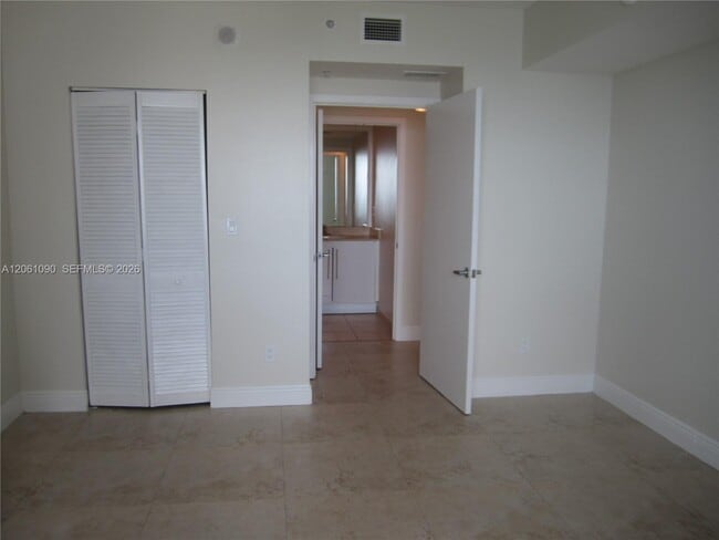 Building Photo - 325 S Biscayne Blvd