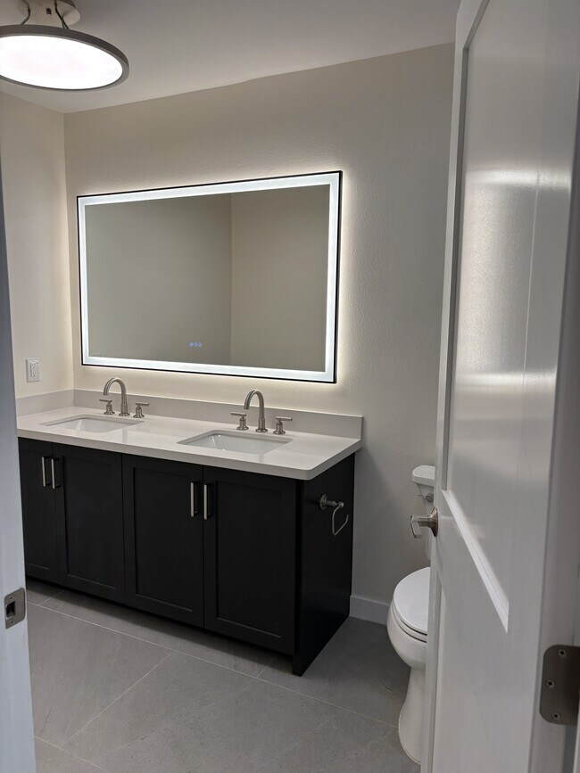 Building Photo - 17 N Tupelo Cir