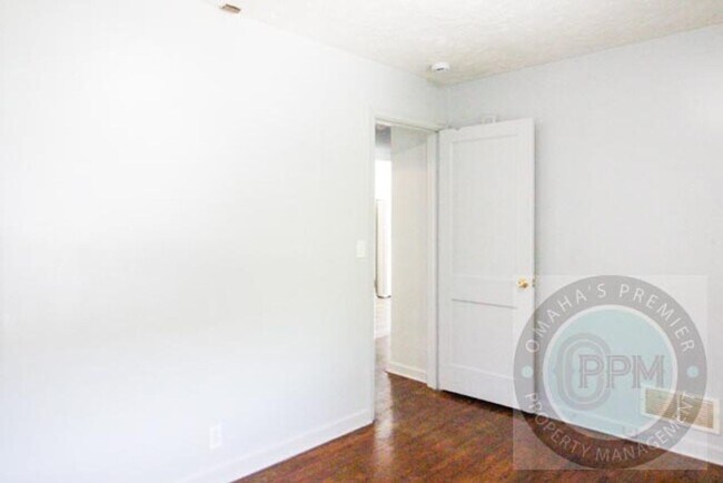 Building Photo - Family Home 2Bd/1Ba |Near Gallaher Park!