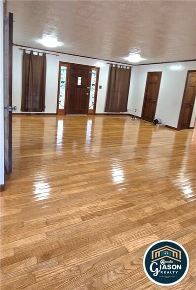 Building Photo - 6185 Old Monticello St SE