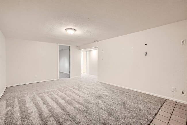 Building Photo - Spacious 5-Bedroom Retreat in Arvada, CO!