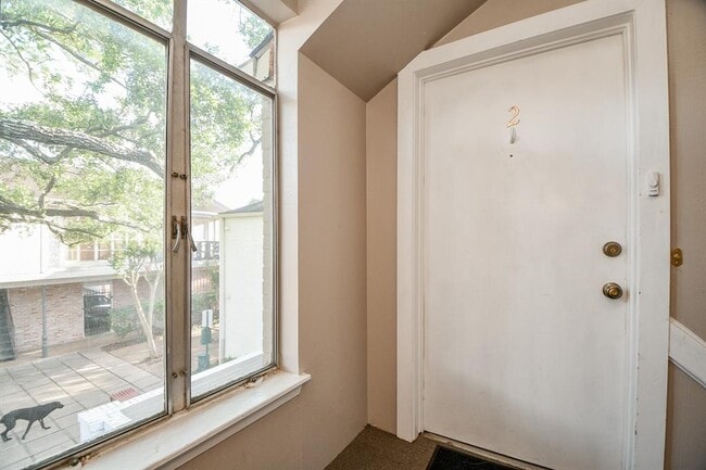 Building Photo - 2565 Marilee Ln