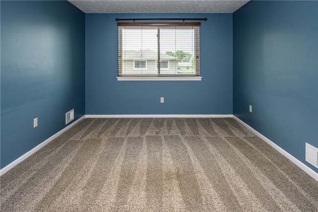 Building Photo - 808 Eastbrooke Ln