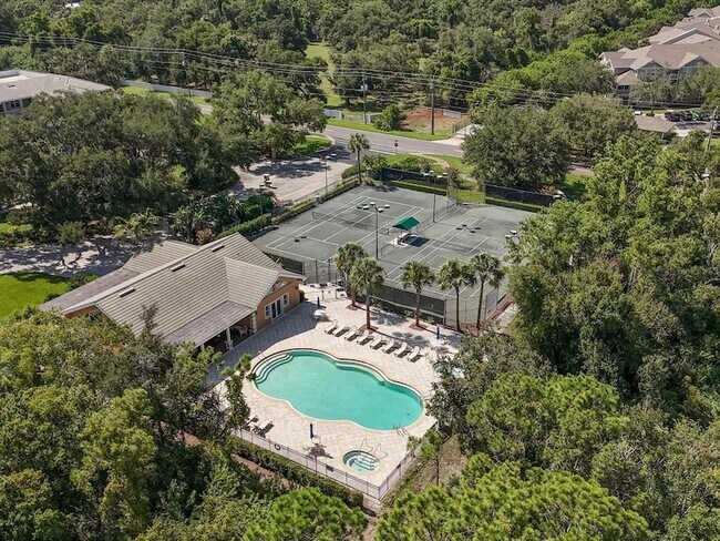 Building Photo - 5122 Manorwood Dr