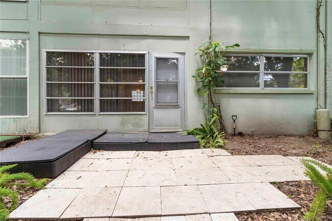 Building Photo - 1433 S Belcher Rd