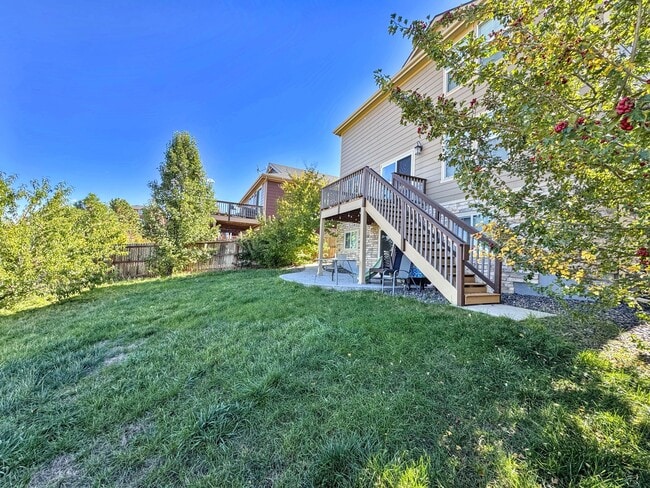 Building Photo - 24977 E Lake Dr