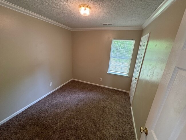 Building Photo - 5133 Possum Trot Ln