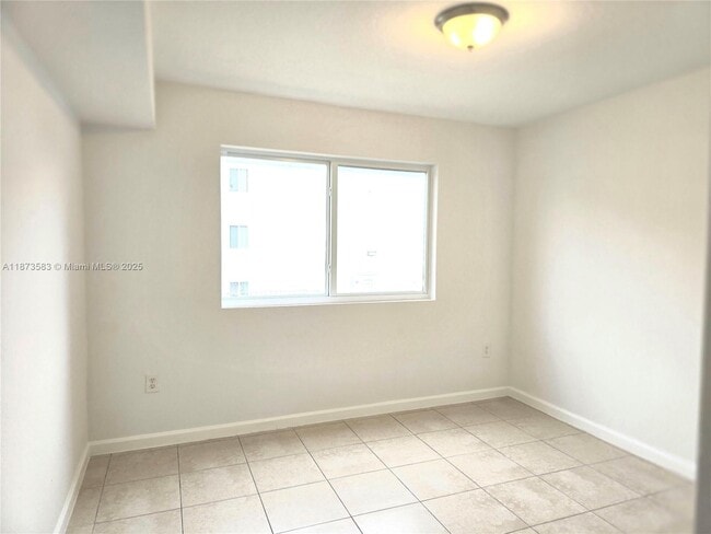 Building Photo - 15410 SW 284th St