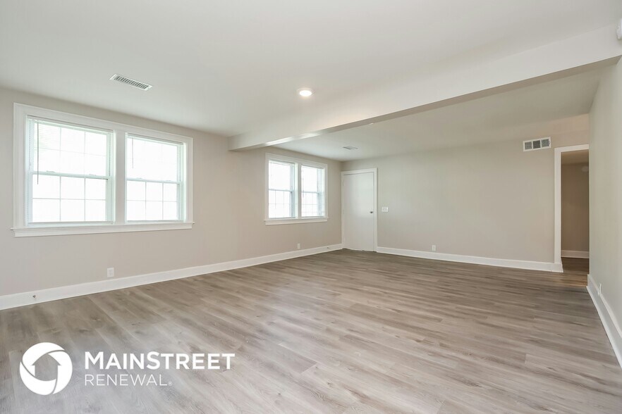 Building Photo - 4279 Sweden Dr