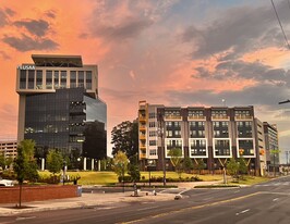 Building Photo - 1700 S Tryon St