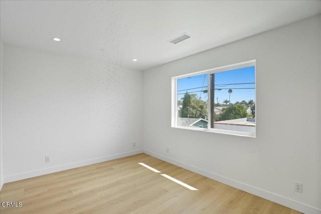 Building Photo - 1901 Ocean Ave