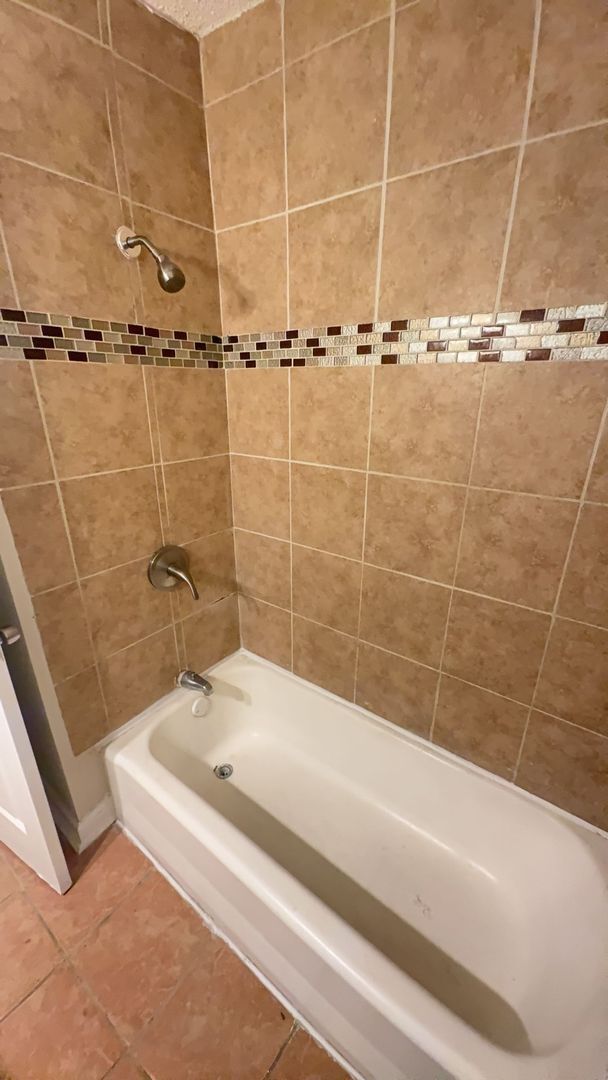 Building Photo - Newly Rehabbed Home in Binghampton - Open ...